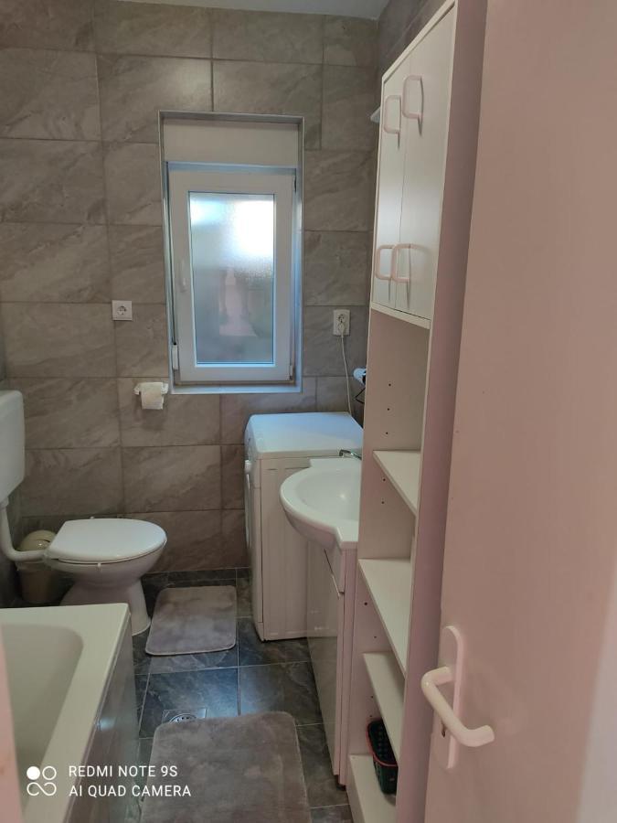 Apartmani Iva Sveti Juraj Zewnętrze zdjęcie